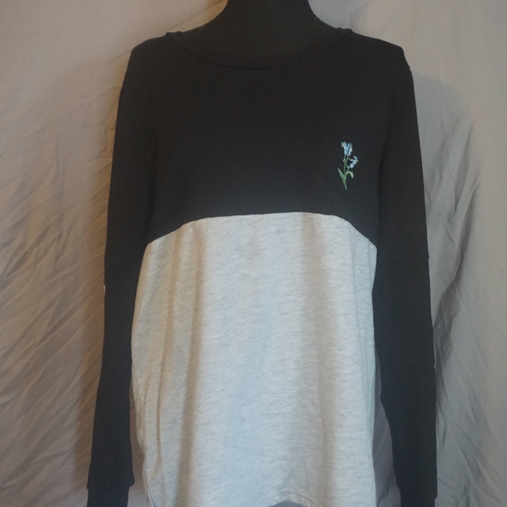 Long sleeve shirt